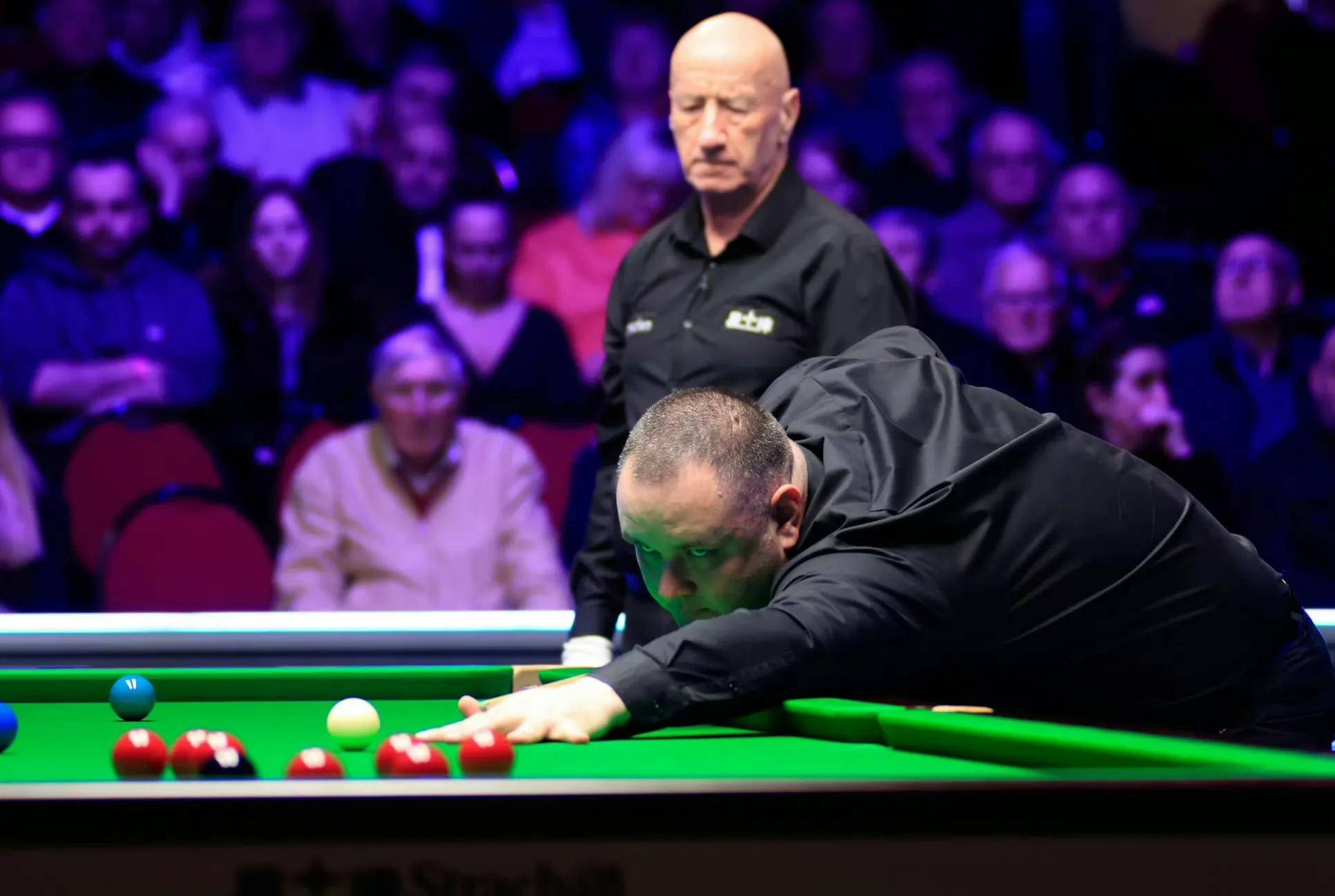 另一名选手 另一名选手